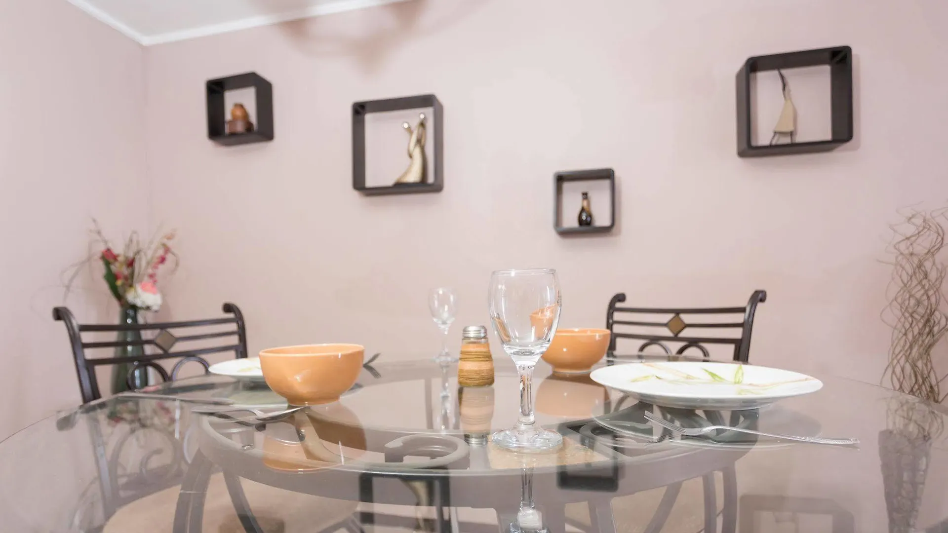 New Kingston Guest Apartments II